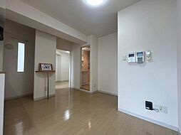 札幌市営東西線 西28丁目駅 徒歩7分の賃貸マンション 4階1LDKのリビング/ダイニング