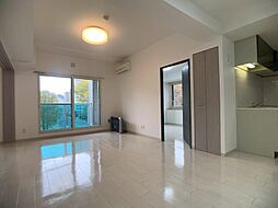 札幌市営東西線 西18丁目駅 徒歩3分の賃貸マンション 4階2LDKのリビング/ダイニング