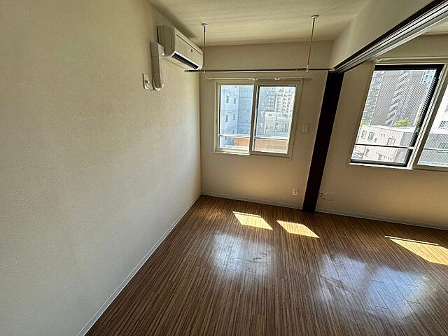 寝室