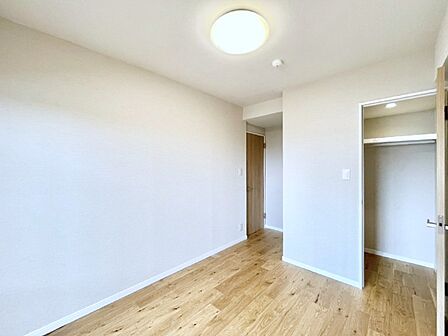 内装 部屋ごとに設けた収納は住みやすさへのこだわり