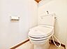 トイレ：トイレは白を基調とした清潔感のある落ち着ける空間に！　　