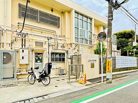 幼稚園・保育園 590m 目白第二保育園