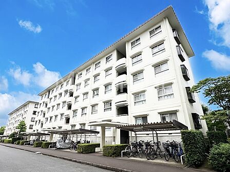 外観「無料オンライン相談」受付中!ゆとりが笑顔を生む心地よい生活