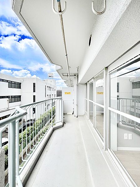 バルコニーを拡大表示