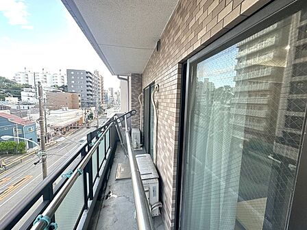 心地よい風を感じながらお洗濯物が干せそうです