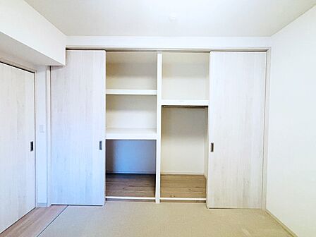 たっぷりの収納スペースでいつでも住空間がスッキリ保てそう
