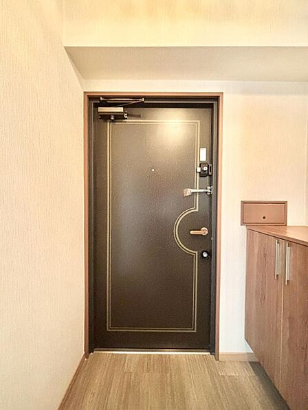 家族の帰宅やお客様をあたたかく迎える玄関
