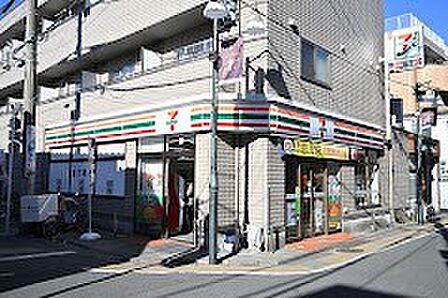 コンビニ 300m セブン-イレブン 練馬中村橋駅北店