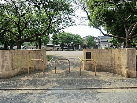 公園 79m 足立区立 柳田公園