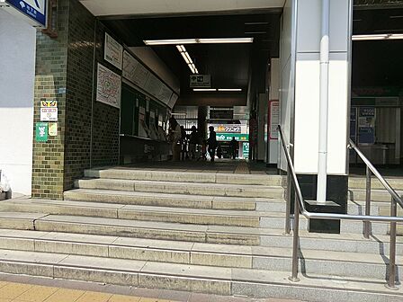 駅 880m 都営三田線 蓮根駅