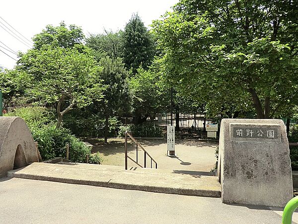 周辺を拡大表示