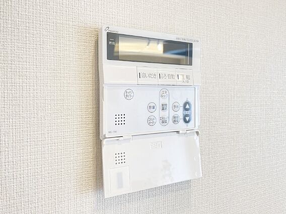 給湯器リモコン...
