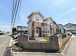 憧れのお庭付き!開放感あふれる角地で穏やかな時間を。