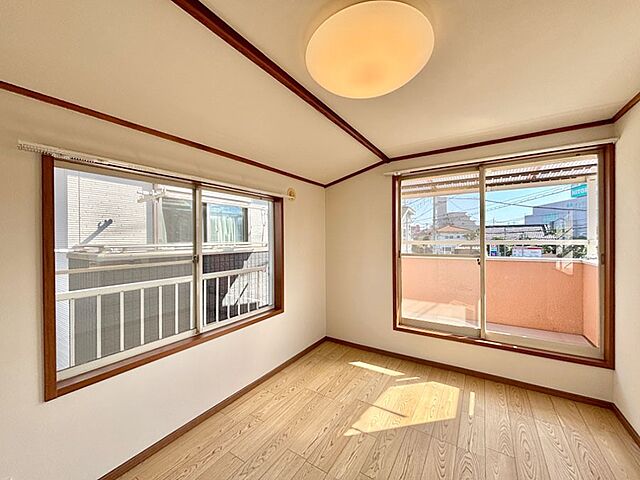 室内 西東京市西原町4丁目