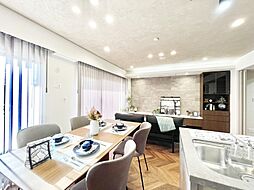 リビング/ダイニングの画像