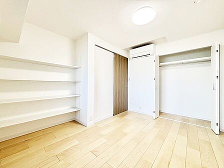 収納が充実しているので居住スペースを広々使えます