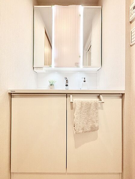 内装「無料オンライン相談」受付中!収納力と機能性に優れた洗面化粧台