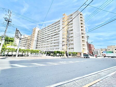 外観「無料オンライン相談」受付中！ここから始まる新生活を応援いたします