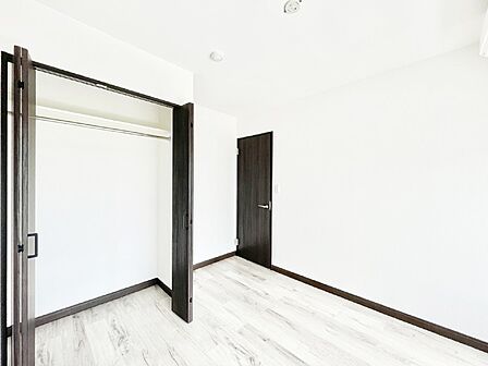 収納が充実しているので居住スペースを広々使えます