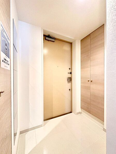 家族の帰宅やお客様をあたたかく迎える玄関