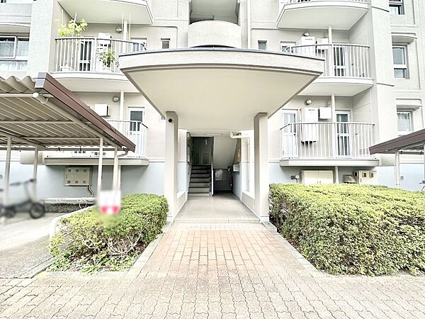 エントランスを拡大表示