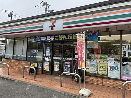 セブンイレブン　川崎宇奈根店 890m