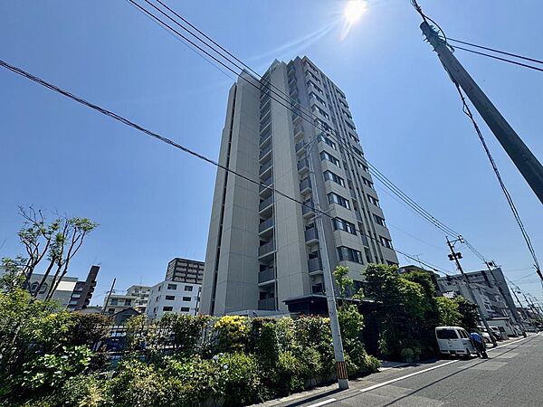 プレミスト上荒田レジデンス