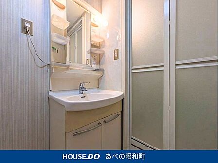 <洗面所>丁寧に使用されております。