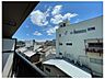 その他：青空が心地よく広がり明るい日差しを感じられるバルコニーからの眺望です！のびのびと見渡せる開放的な空間で、毎朝気持ちよく深呼吸をしてリフレッシュできます♪陽光を浴びながら一日を気持ちよくスタートできます