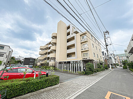 JR 山手線 「駒込」駅まで徒歩10分