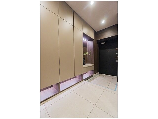 玄関 ウィスタリア元麻布 6階/-