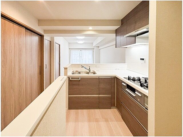 リビング/ダイニング アムフラット新松戸 2階/-