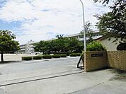 足利市立山辺中学校(1、376m)