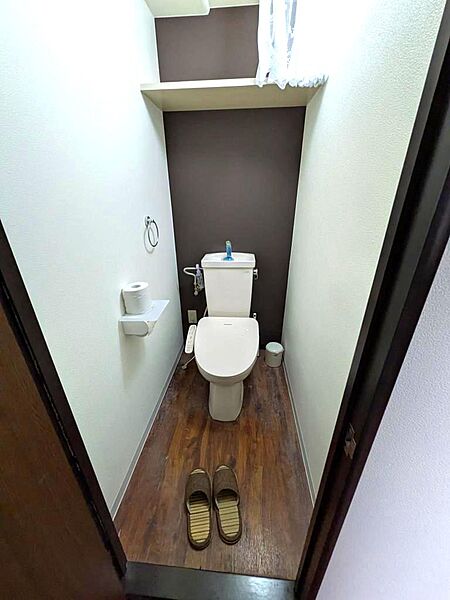 トイレを拡大表示