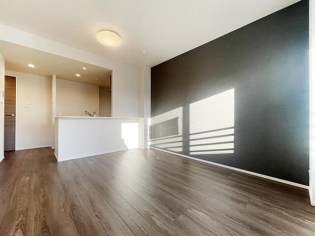 リビング/ダイニング ブリシア立川 4階/404