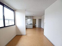 メゾンドゥラリオンス　Ｃ棟 2階2LDKのリビング/ダイニング