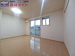 モナール80 1階ワンルームのリビング/ダイニング