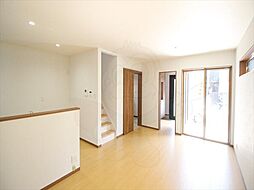 奥天神貸家 2階4LDKのリビング/ダイニング