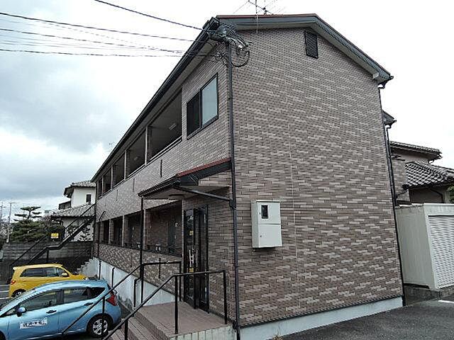 6 / 11