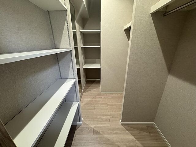 収納 名古屋市営東山線 伏見駅 徒歩9分