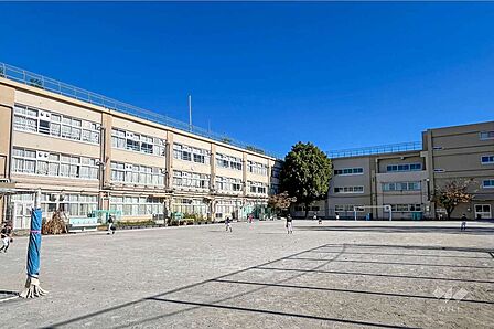 高井戸第四小学校[公立]の外観