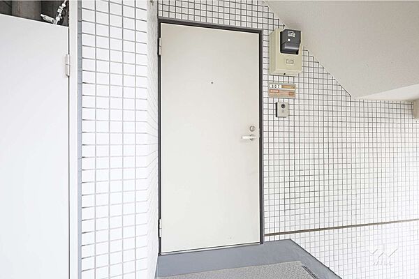 玄関を拡大表示