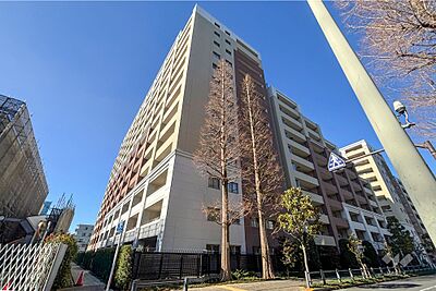 外観:インザパーク荻窪サウステラス・シーズンテラスの外観(南東側から) 外観:インザパーク荻窪サウステラス・シーズンテラスの外観(南東側から)