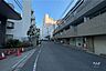 その他：敷地西側の前面道路（南側から）