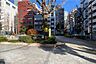 その他：敷地に隣接した花園西公園