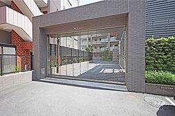 駐車場の出入り口（リングシャッター付き）