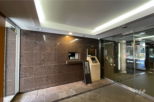 エントランス クレッセント新宿柏木 1階/-