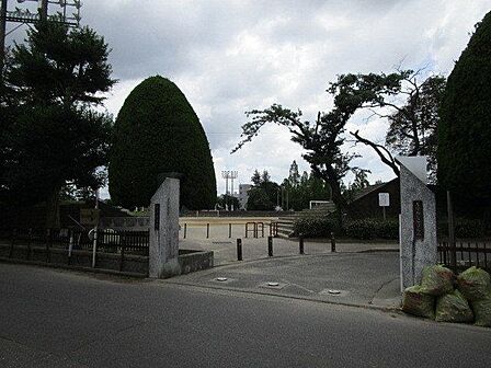 九品地公園 390m