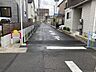 外観：前面道路含む現地写真