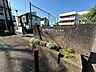 周辺：町田市立小山小学校 800m